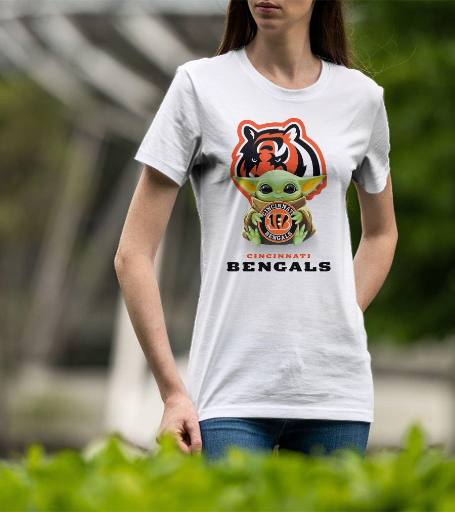 Cincinnati Bengals Baby Yoda Hugging Bengals Logo Tiger T-Shirt