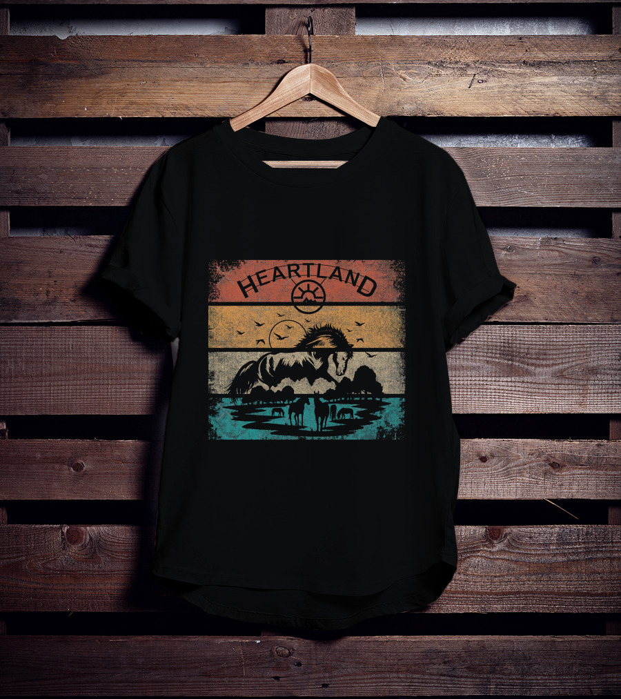 Heartland Horse Silhouette Retro Sunset Scene T-Shirt