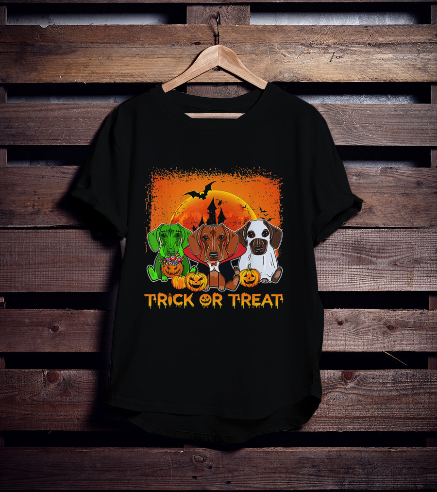 Trick Or Treat Halloween Dachshund Trio With Pumpkins And Spooky Orange Moon T-Shirt