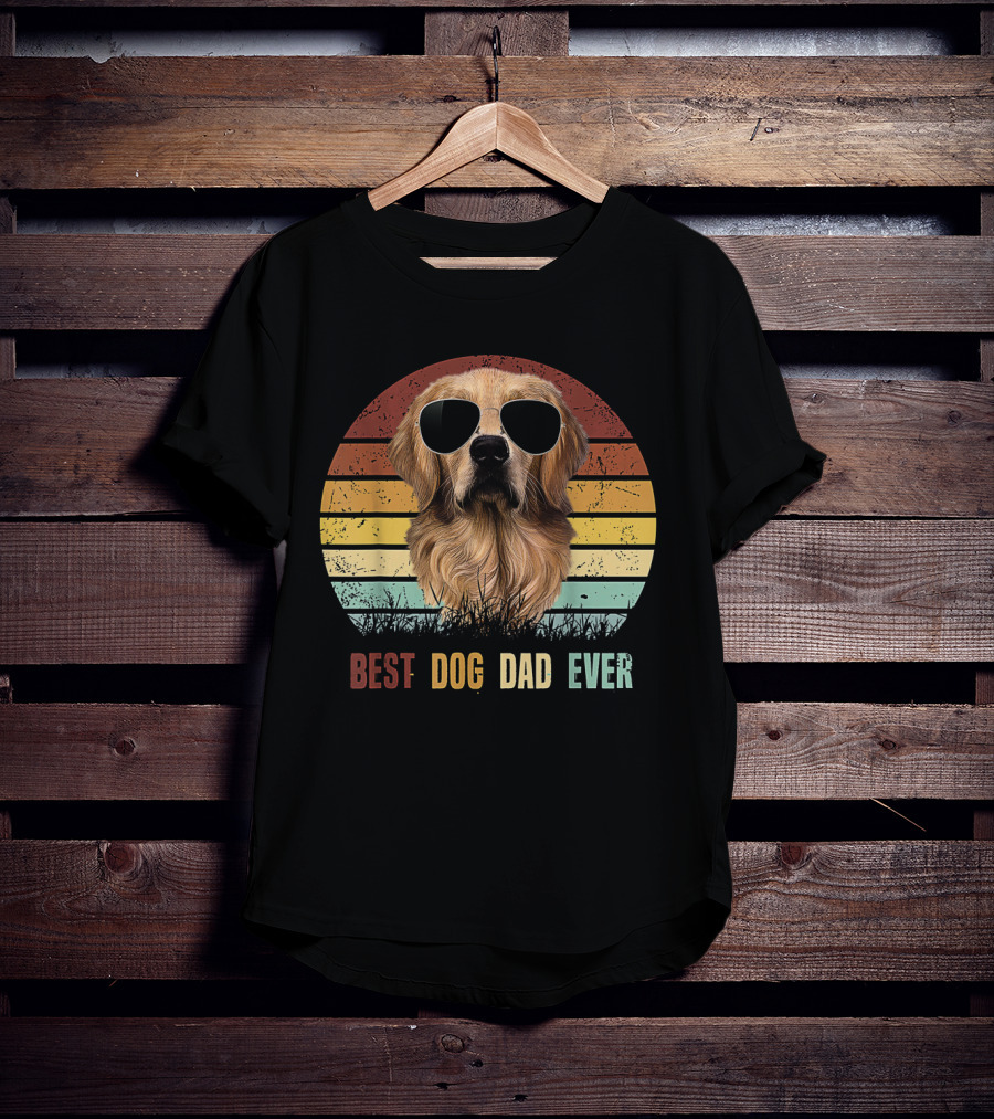 Golden Retriever With Sunglasses Best Dog Dad Ever Vintage Stripes T-Shirt