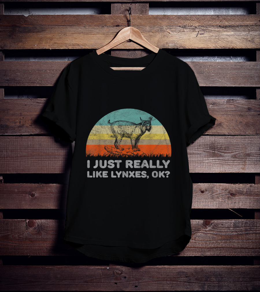 I Just Really Like Lynxes OK Vintage Sunset T-Shirt
