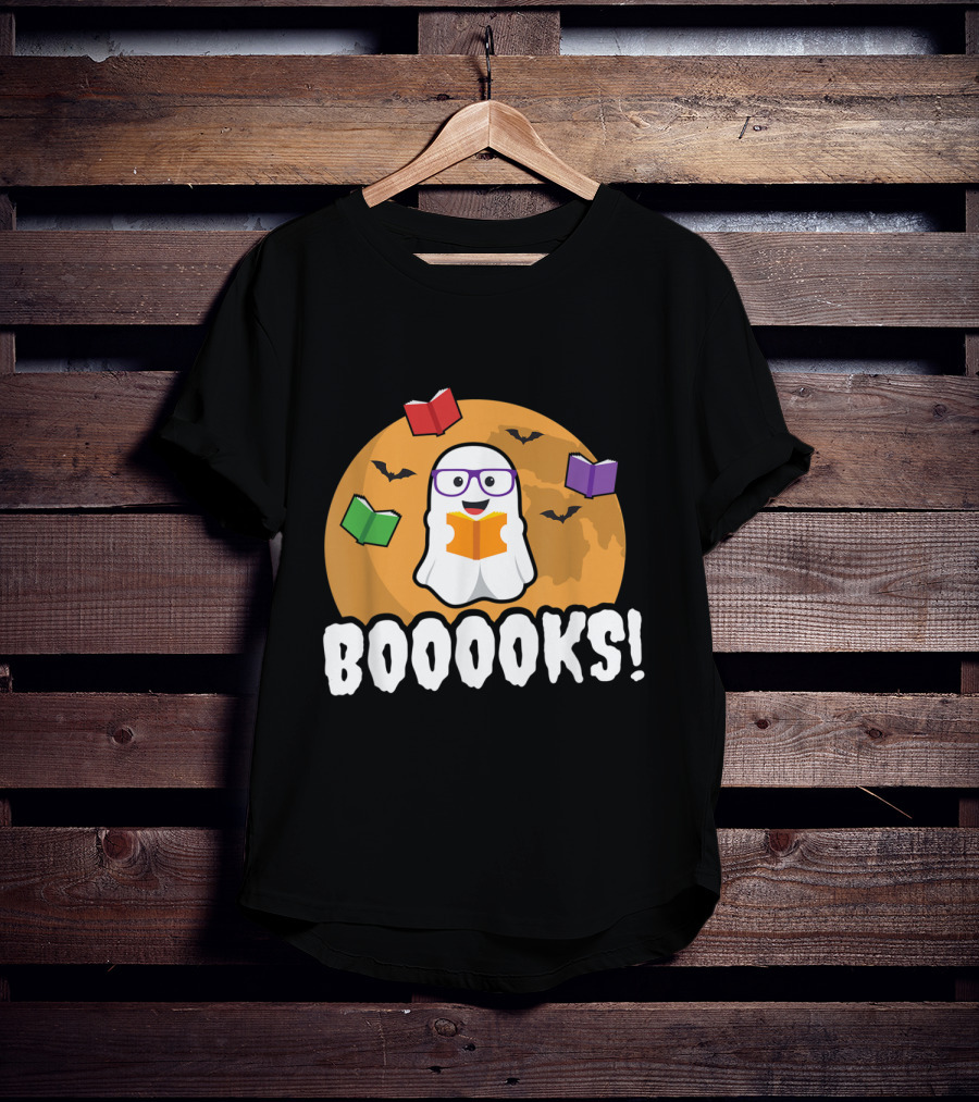 Booooks Ghost Boo Read Books Library Halloween Theme With Flying Bats And Moon T-Shirt