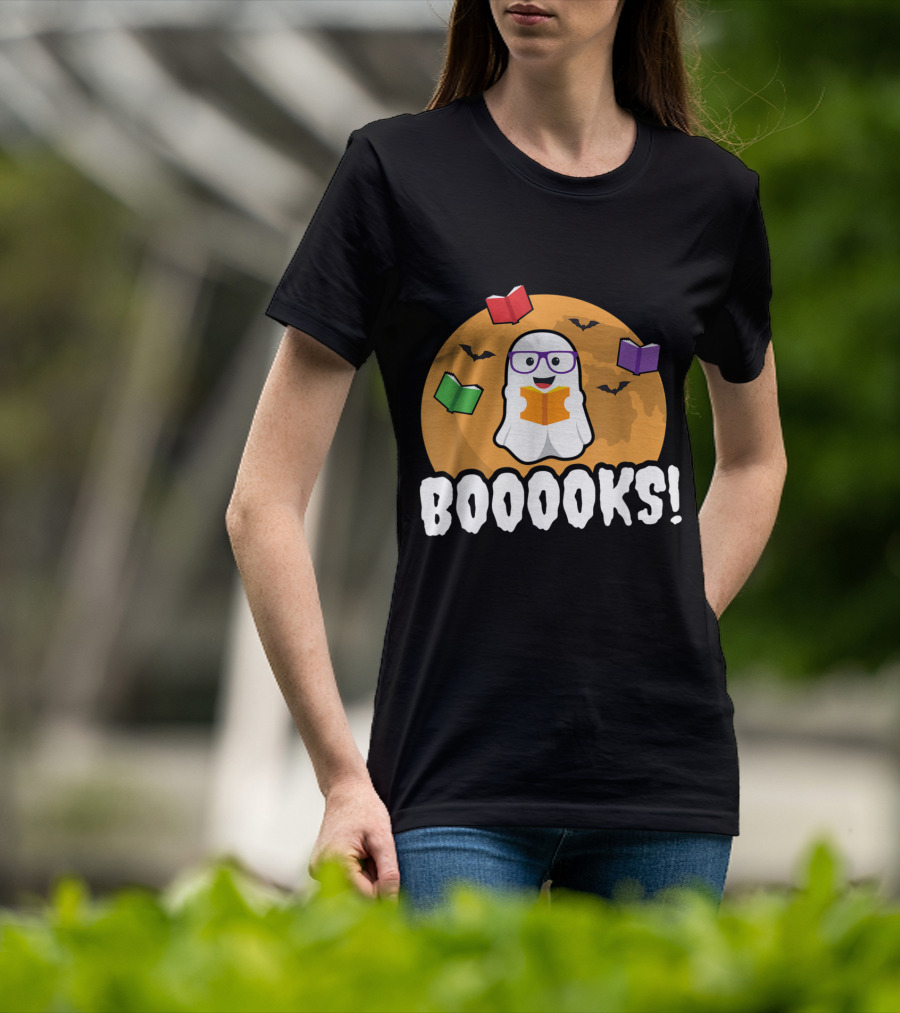 Booooks Ghost Boo Read Books Library Halloween Theme With Flying Bats And Moon T-Shirt