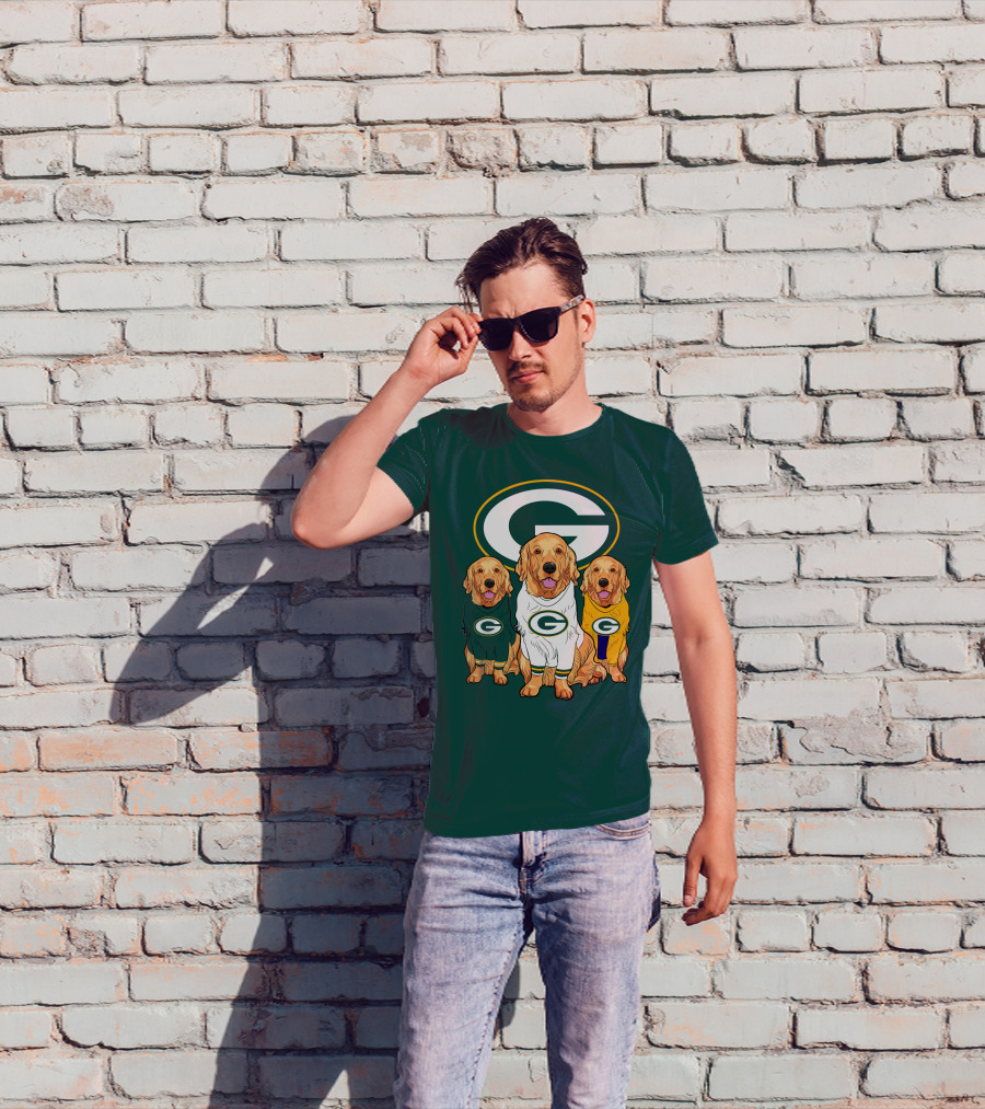 Green Bay Packers Golden Retriever Dog Trio T-Shirt