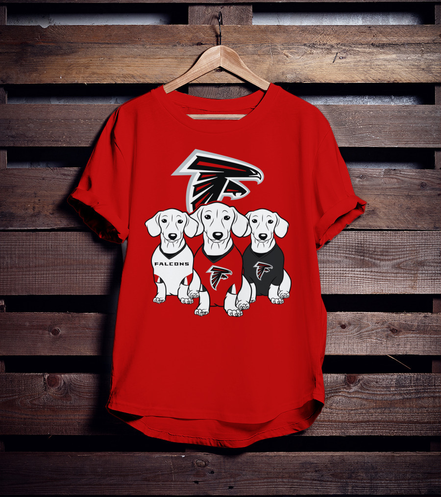 Atlanta Falcons With Dachshund  T-Shirt