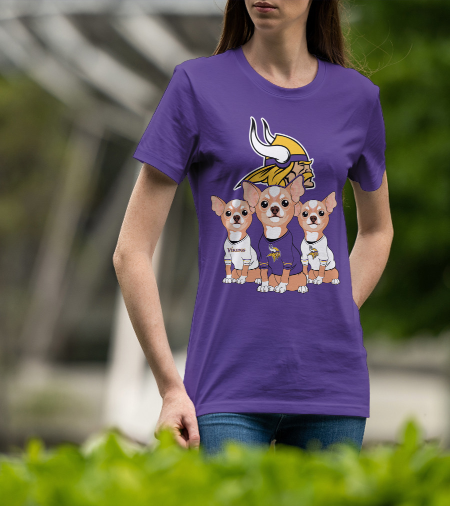 Minnesota Vikings Chihuahua Trio T-Shirt