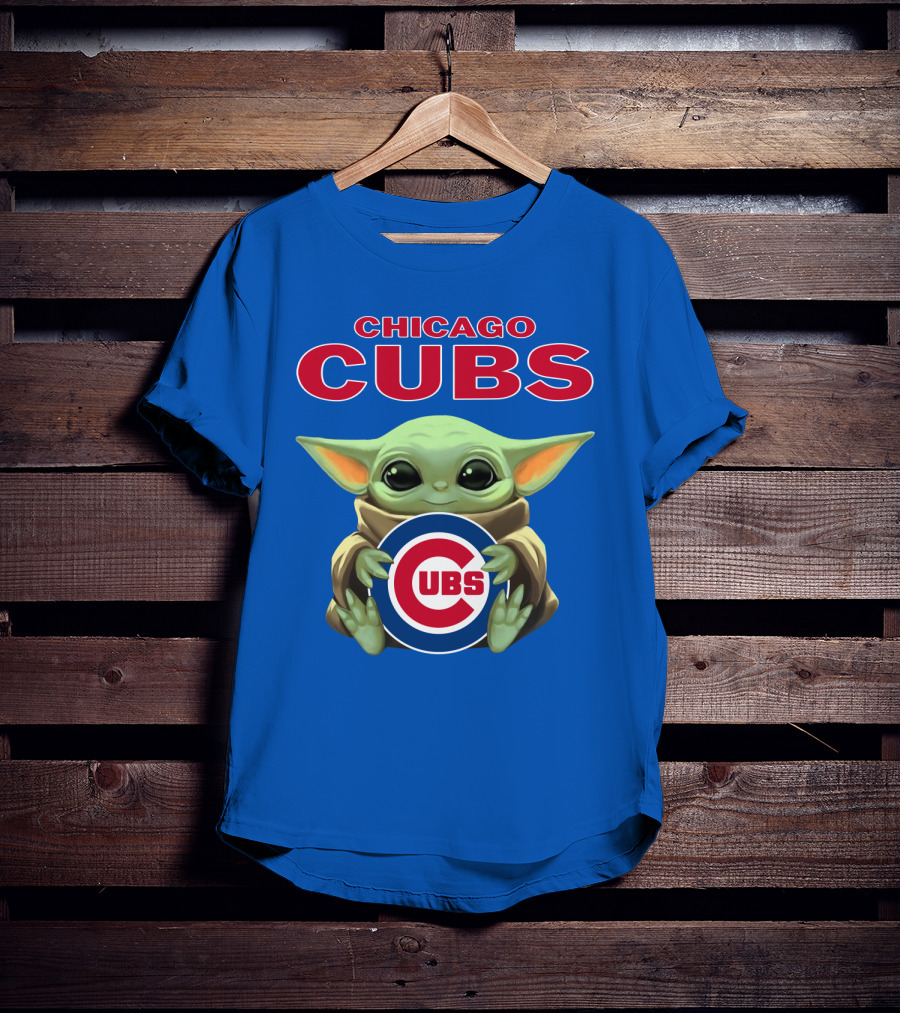 Chicago Cubs Baby Yoda Holding Cubs T-Shirt