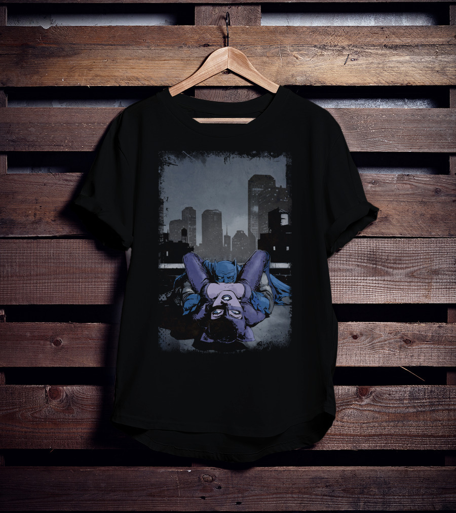 Catwoman And Batman Rooftop Encounter T-Shirt