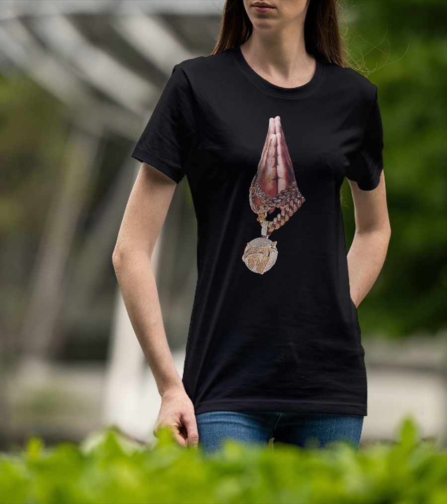 Pop Smoke Praying Hands Vlone Chain Pendant Merch T-Shirt