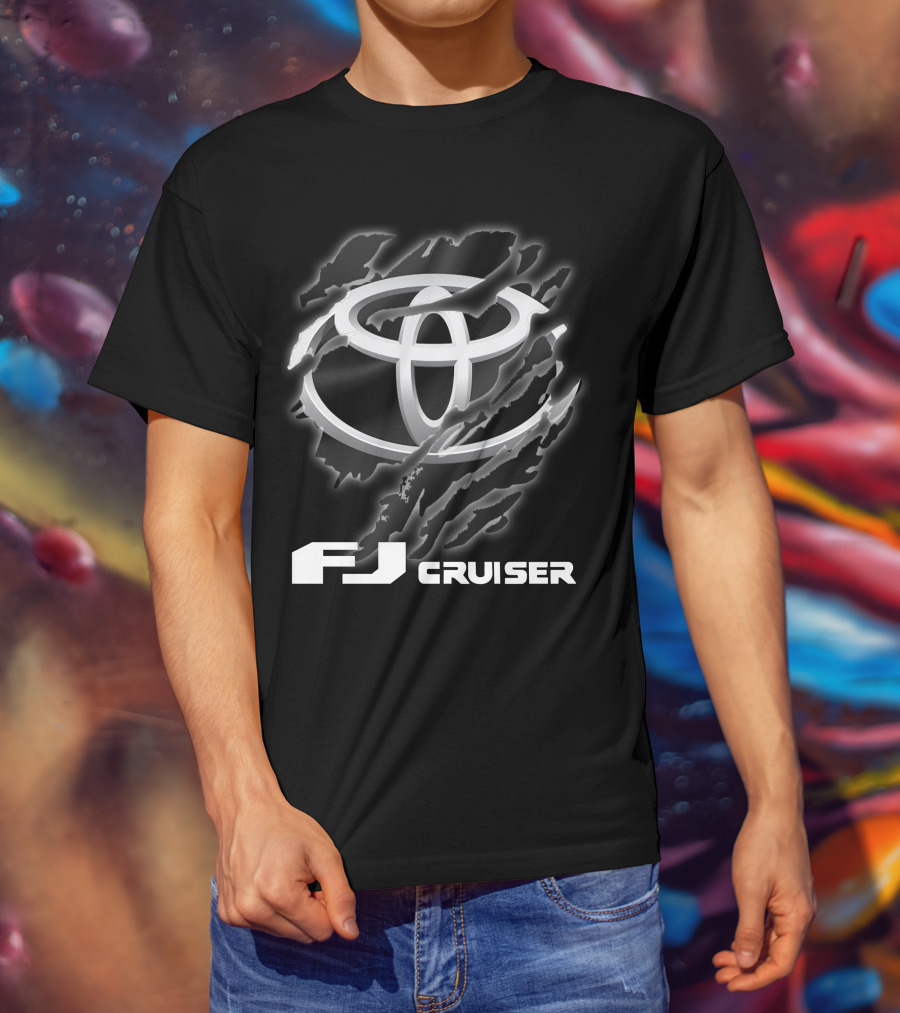 Fj Cruiser 01 Toyota Logo Claw Marks T-Shirt