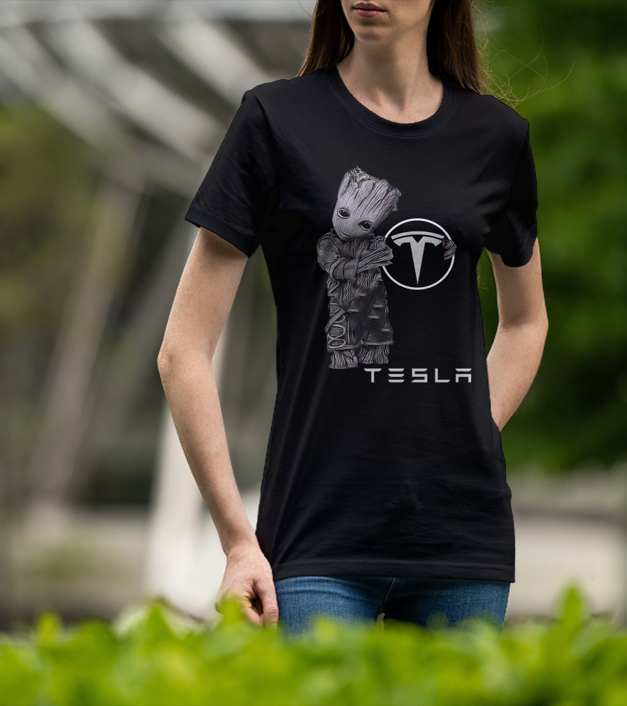 Groot Holding Tesla T-Shirt
