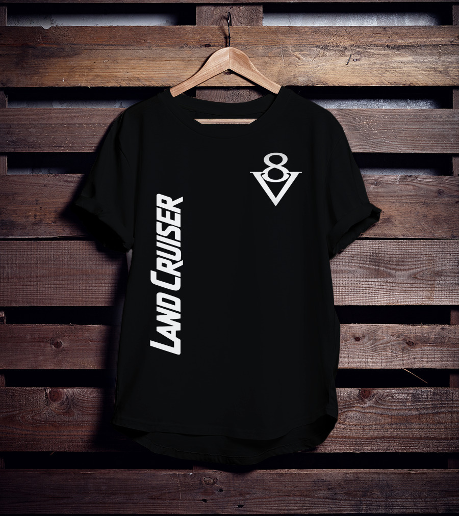 LAND CRUISER V8 T-Shirt