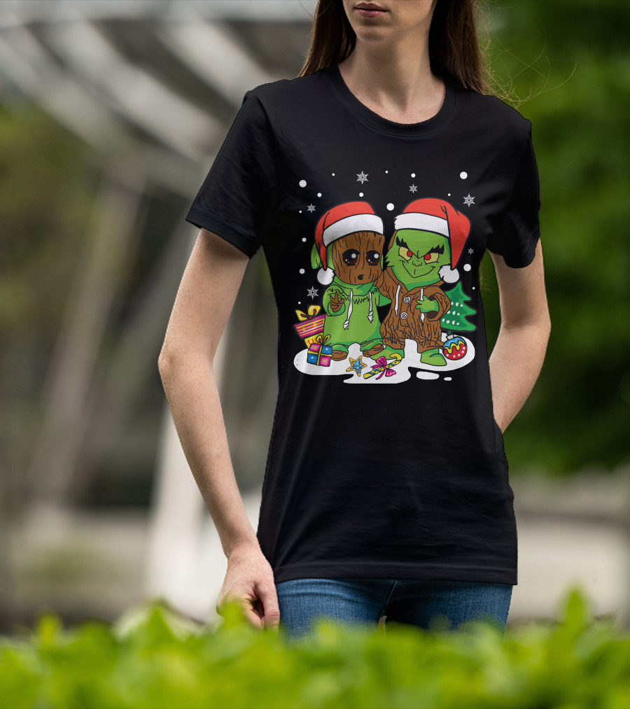 Christmas Friends Santa Hats Holiday Celebration Snowflakes Presents T-Shirt