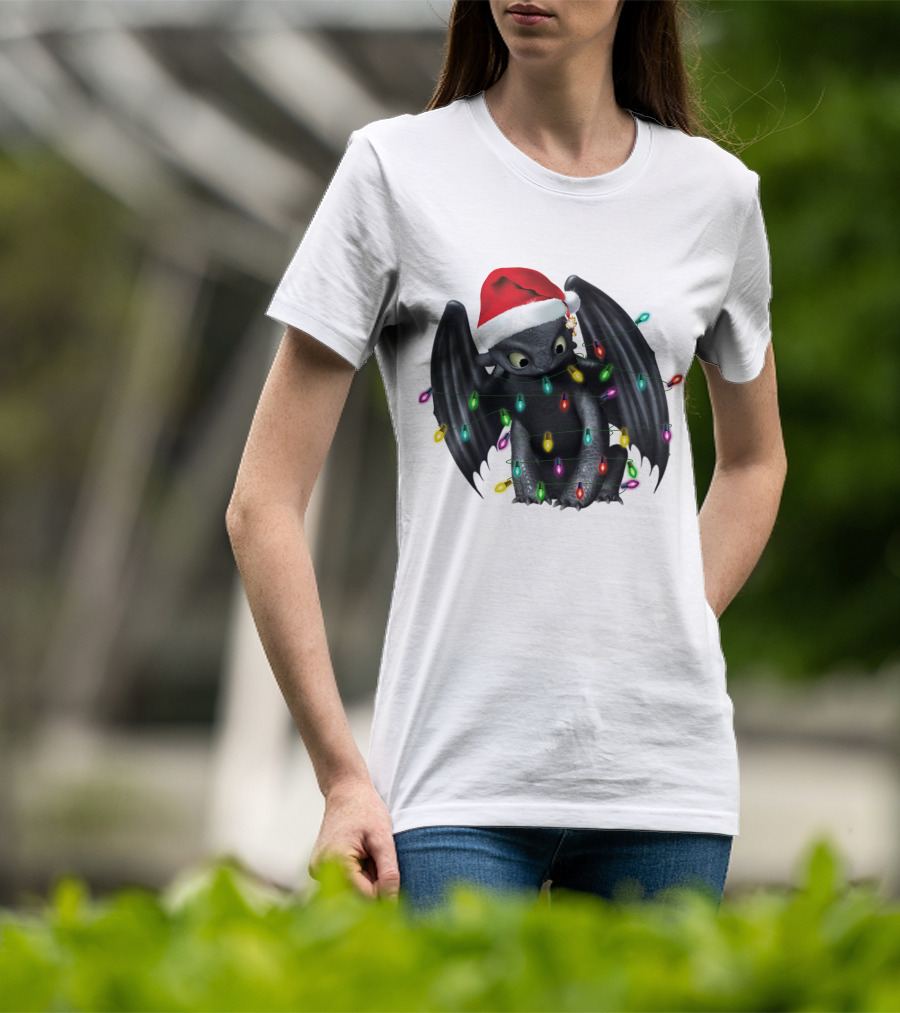 How To Train Your Dragon ZN 297 Toothless Christmas Lights Santa Hat T-Shirt