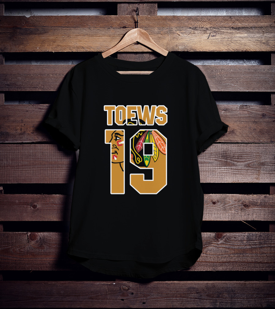 Chicago Blackhawks Jonathan Toews Number 19 NHL T-Shirt