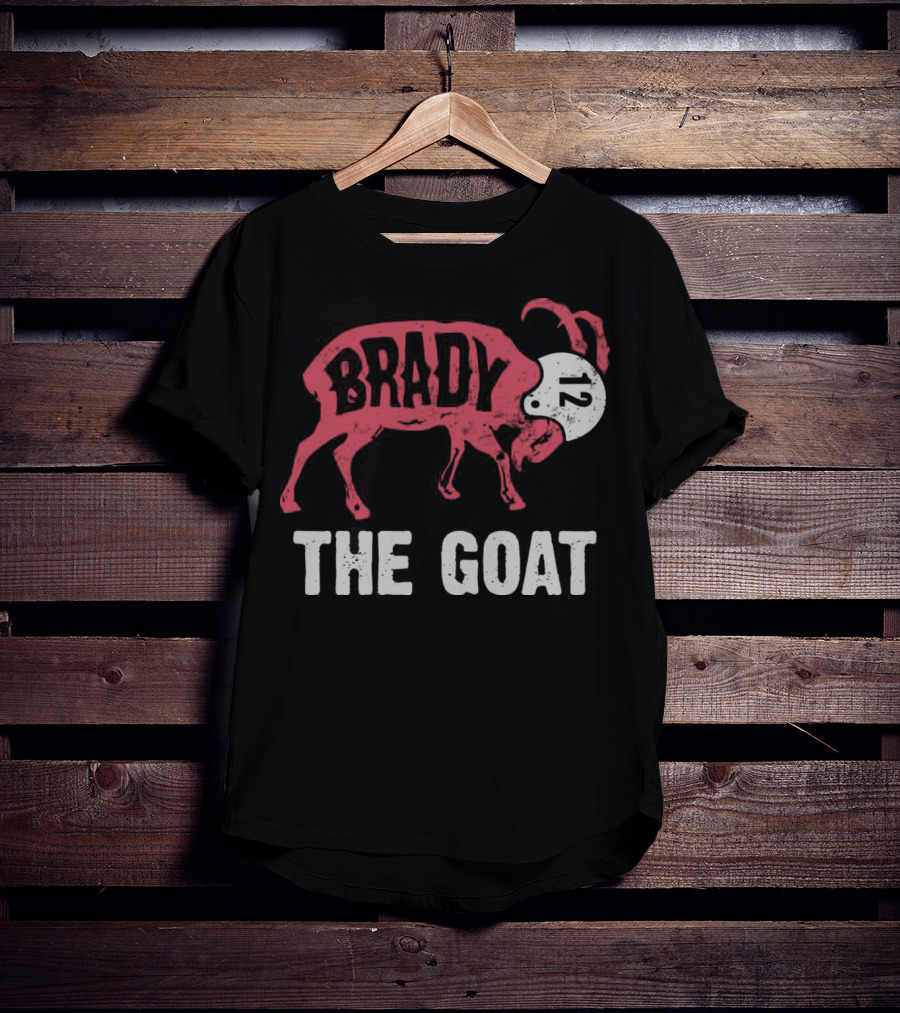 Brady 12 The Goat Graphic With Number Helmet T-Shirt