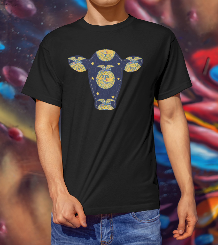 Cow Heifer FFA Agriculture FFA Emblem Pattern With Stars T-Shirt