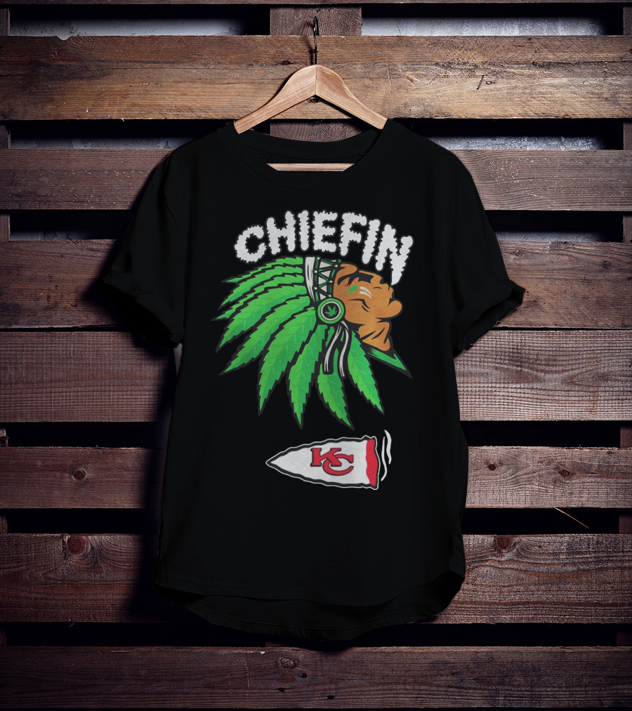 Kansas City Chiefs Chiefin Weed Smoke T-Shirt