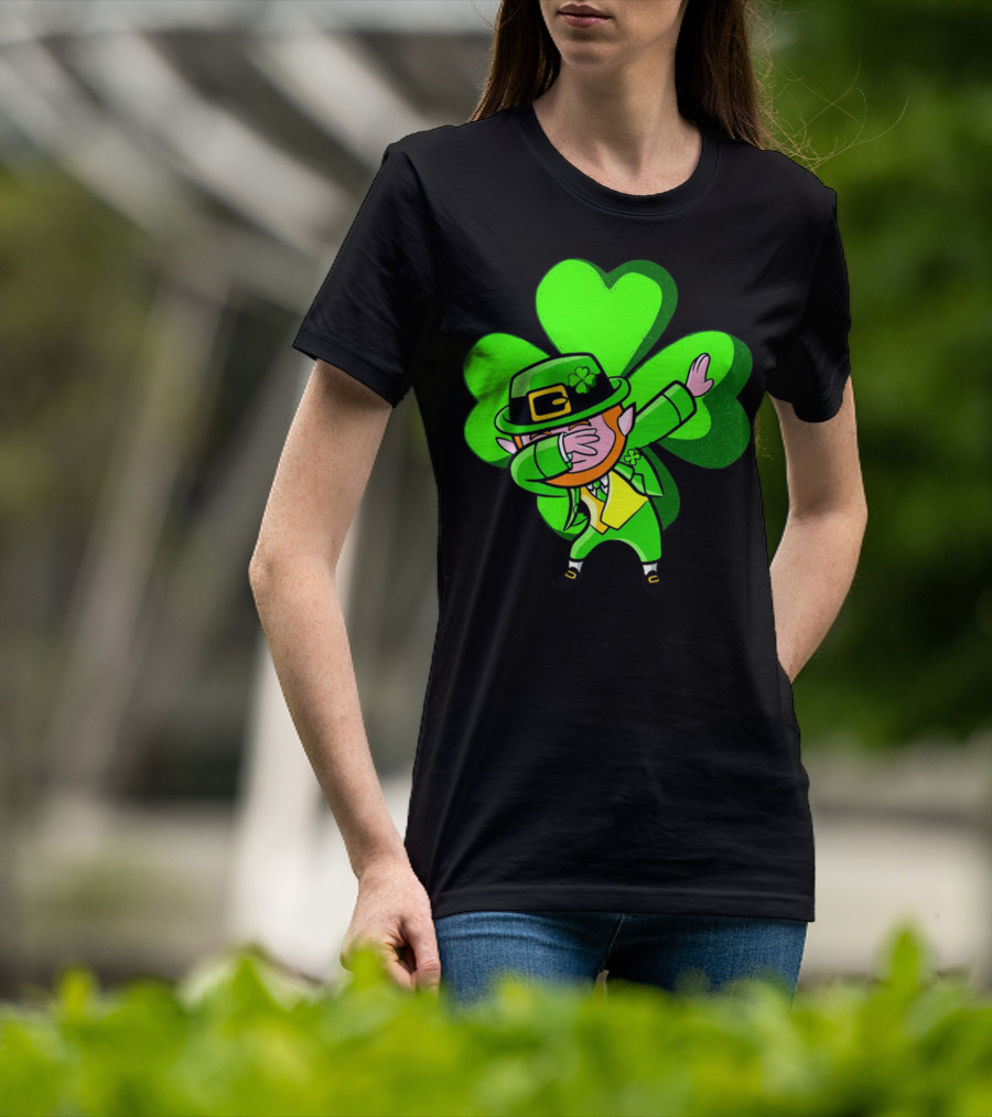 Leprechaun Dab Dance Shamrock St Patrick's Day Luck Ireland T-Shirt
