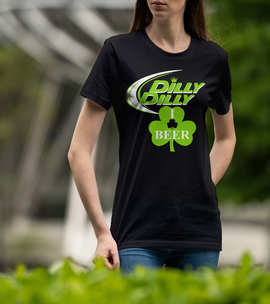 Dilly Dilly I Shamrock Beer Green Clover With Crown T-Shirt