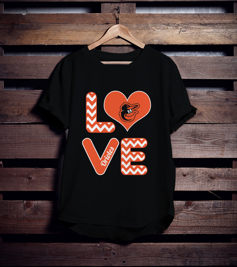 Love Orioles Heart Chevron Pattern Baseball Fans Baltimore T-Shirt