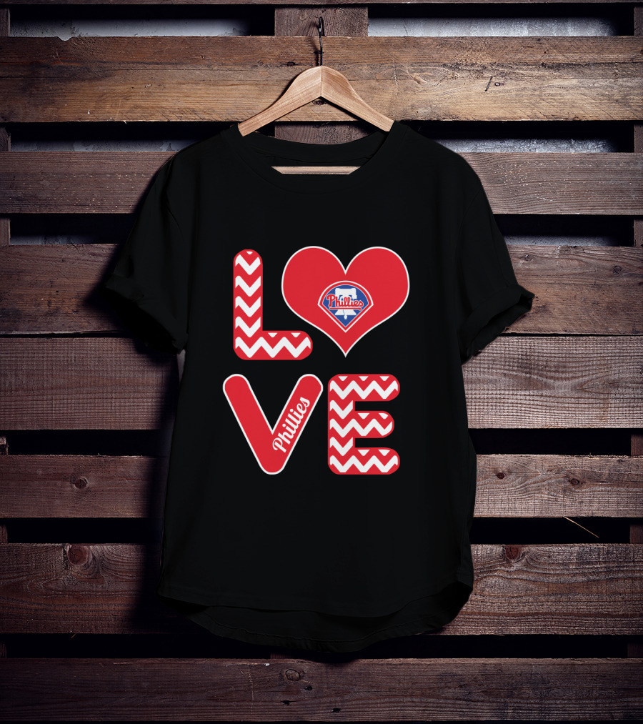 Love Phillies Heart Design For Philadelphia Baseball Fans T-Shirt
