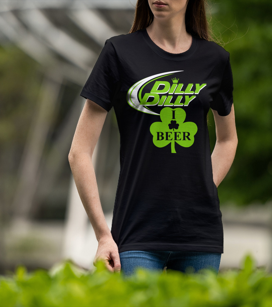 St Patricks Day Dilly Dilly I Love Beer Clover Green Shamrock T-Shirt
