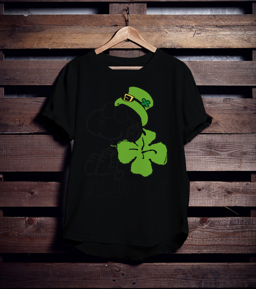 #Lucky Snoopy St. Patrick's Day Clover Hat Peanuts T-Shirt