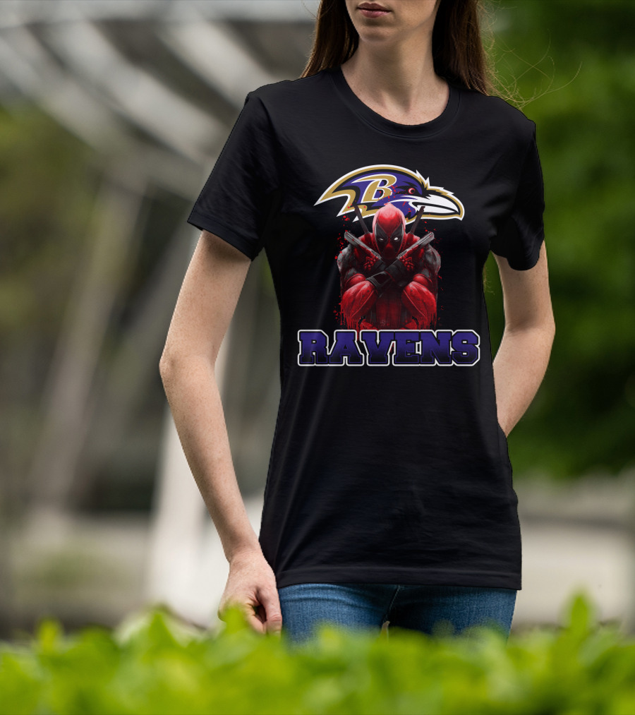 Baltimore Ravens Deadpool Crossed Swords Fan Combo T-Shirt