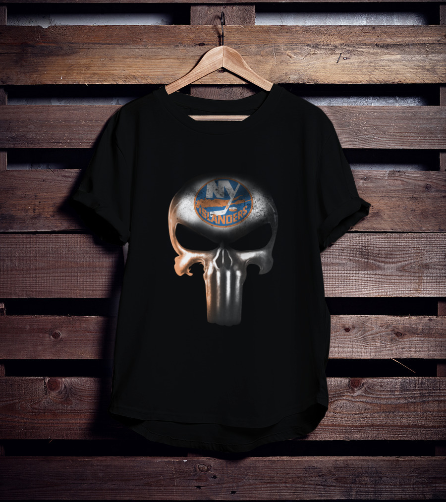 New York Islanders Punisher Skull Fan Emblem T-Shirt