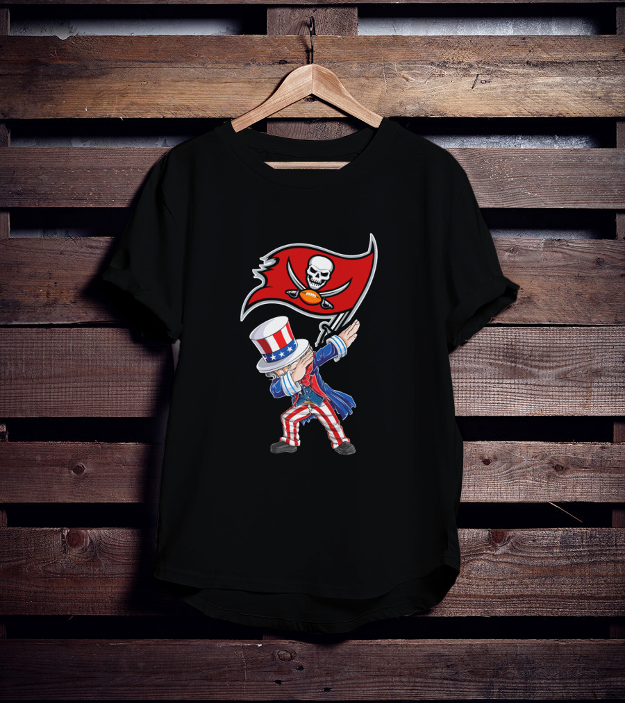 Uncle Sam Dabbing Buccaneers Skull Flag Fourth Of July T-Shirt