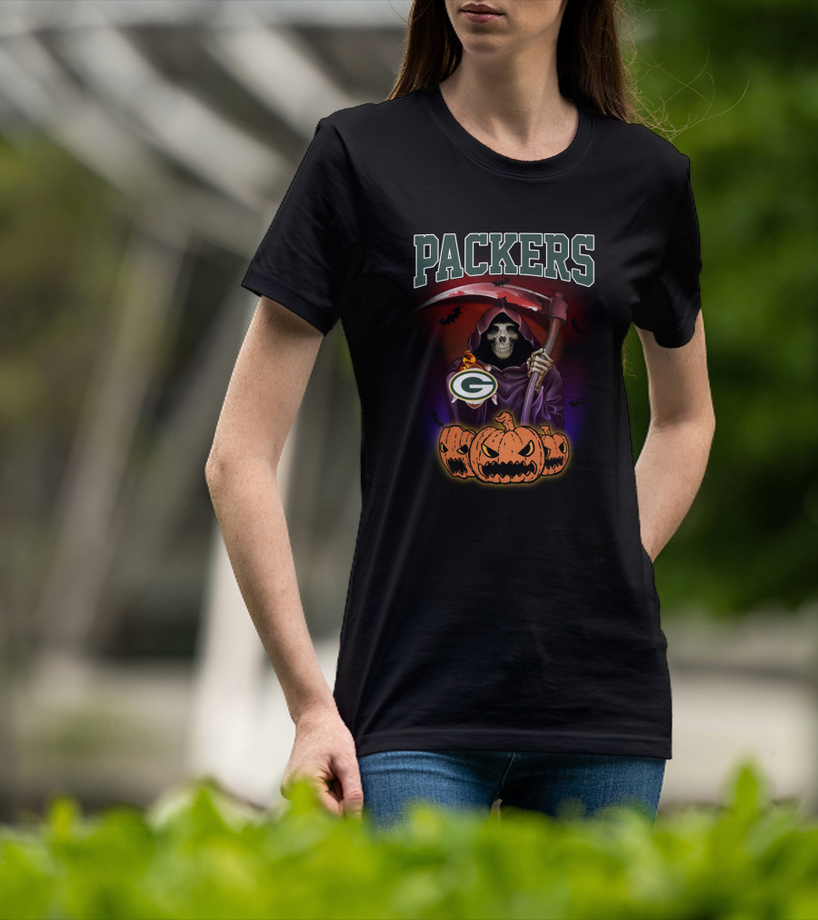 Packers Grim Reaper Holding Scythe With Pumpkins And Green Bay Logo Halloween T-Shirt
