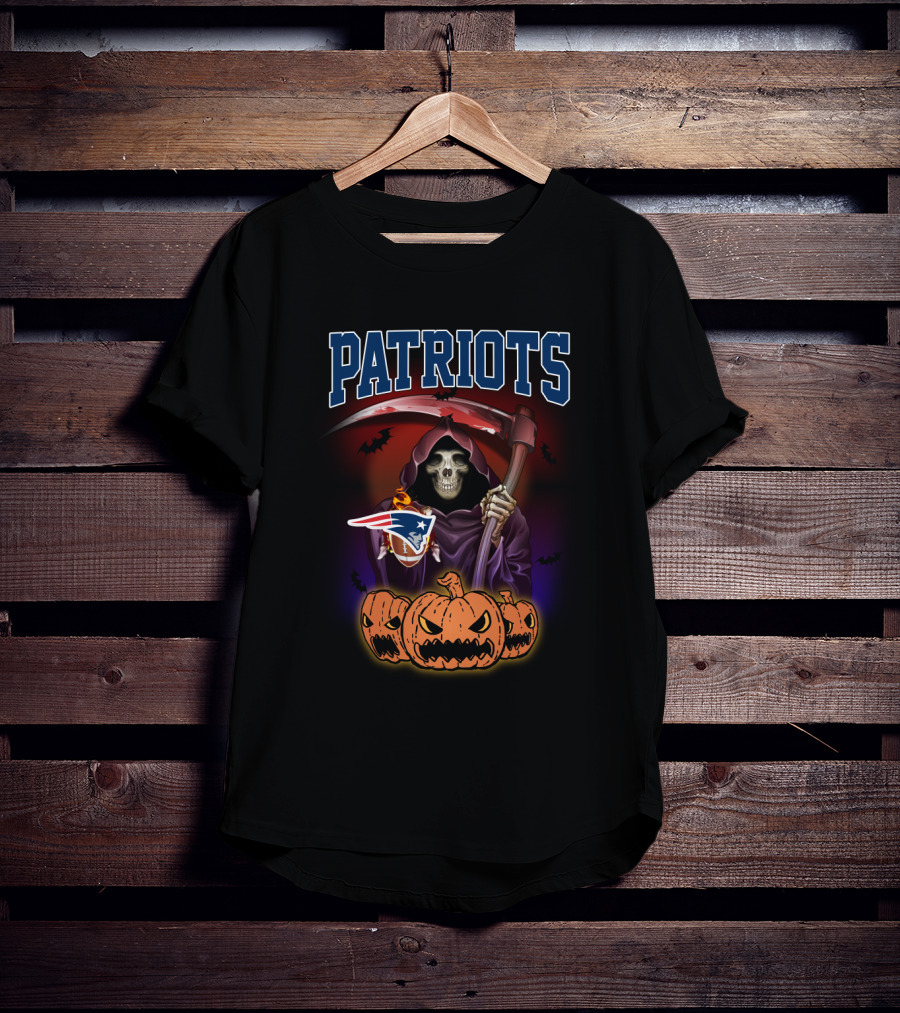 Patriots Grim Reaper With Scythe And Pumpkins New England Football T-Shirt
