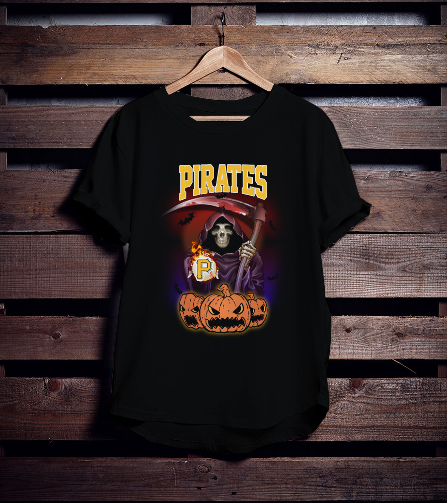 Pittsburgh Pirates Reaper With Scythe And Flaming Baseball Surrounded By Pumpkins Halloween T-Shirt