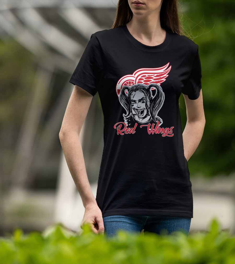 Harley Quinn Meets Detroit Red Wings Fans Extravaganza T-Shirt