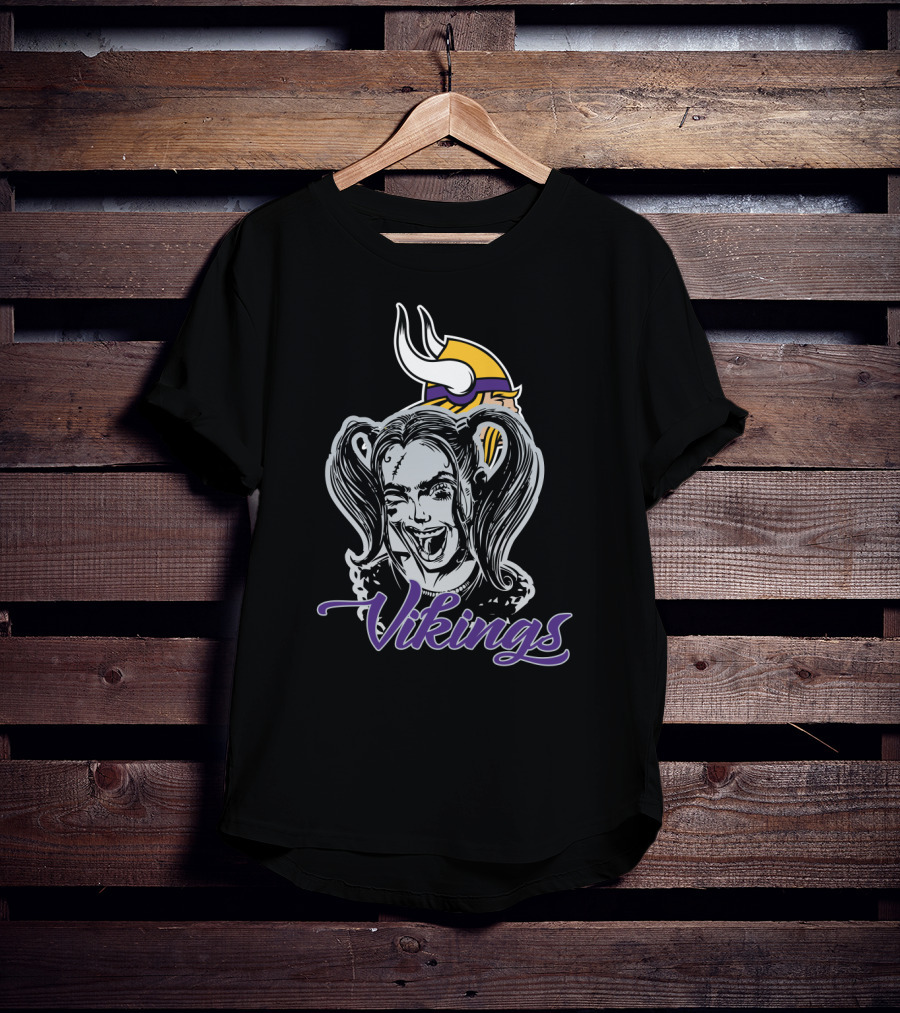 Harley Quinn Smiling With Minnesota Vikings Logo And Vikings T-Shirt