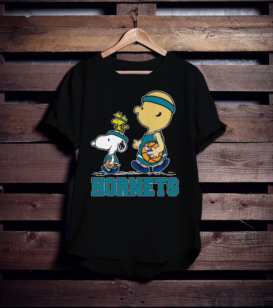 Snoopy Woodstock Basketball Hornets Fans T-Shirt