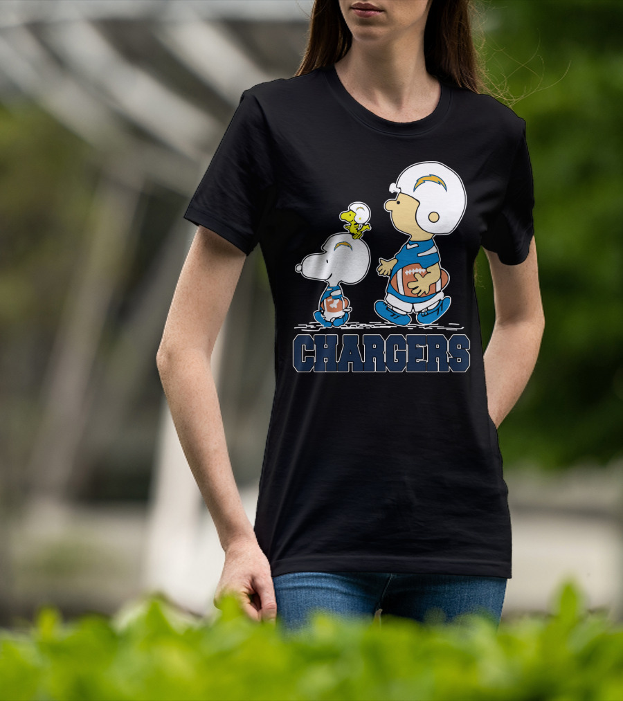 Snoopy And Woodstock With Los Angeles Chargers Football Helmets And Jersey T-Shirt