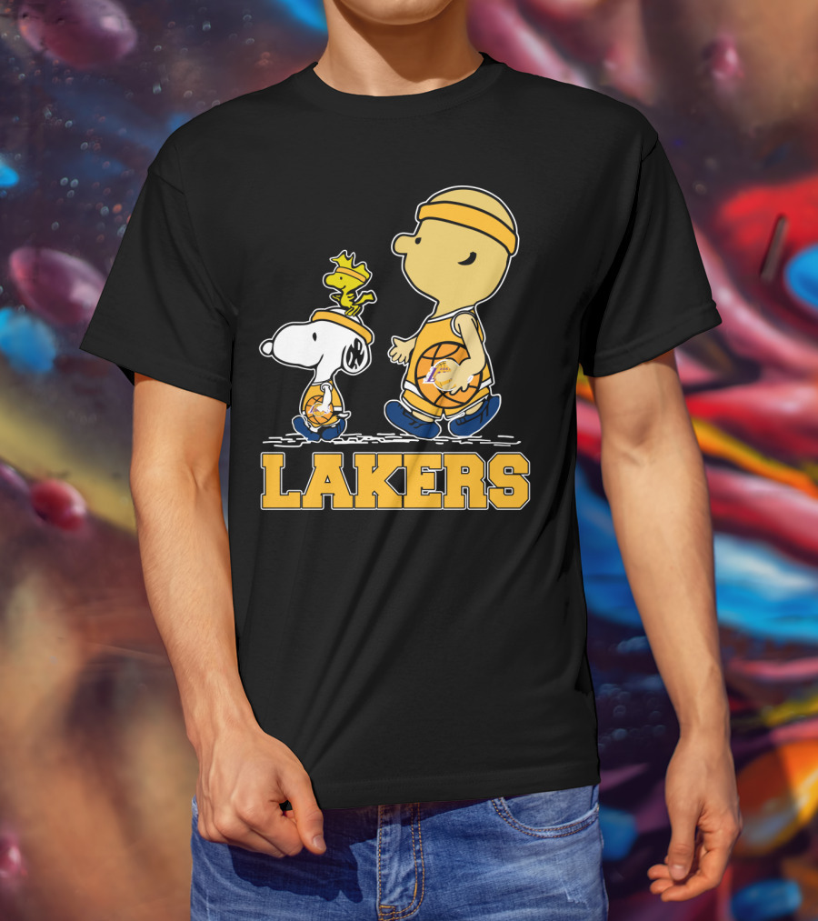 Snoopy And Woodstock With Basketballs For Los Angeles Lakers Fans T-Shirt