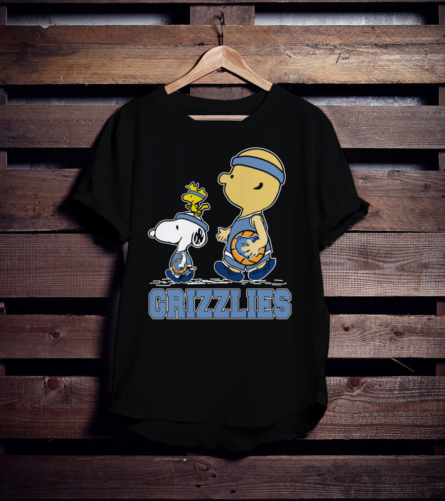 Snoopy Woodstock Charlie Brown Memphis Grizzlies Basketball Fans T-Shirt