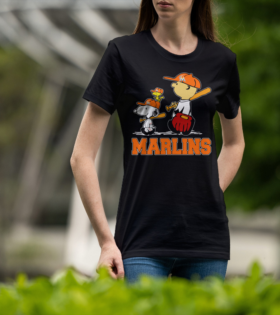 Marlins Snoopy Woodstock And Charlie Brown Baseball Fans T-Shirt