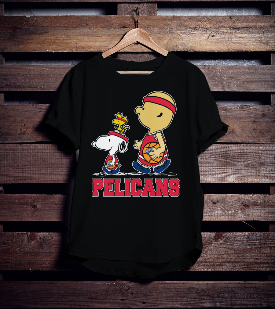 Snoopy Woodstock New Orleans Pelicans Basketball Fans Peanuts T-Shirt