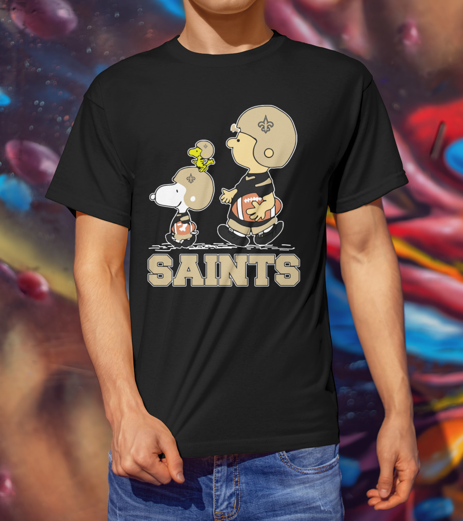 Snoopy Woodstock Charlie Brown New Orleans Saints Fans T-Shirt