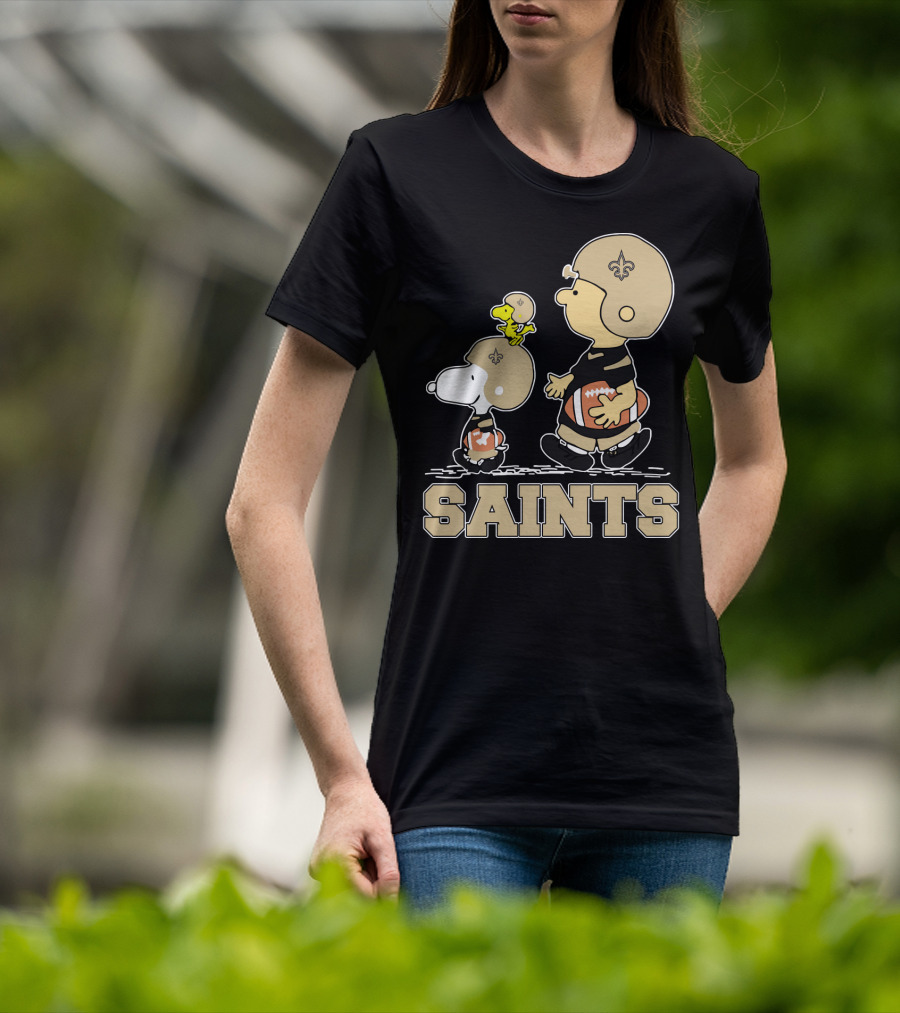Snoopy Woodstock Charlie Brown New Orleans Saints Fans T-Shirt