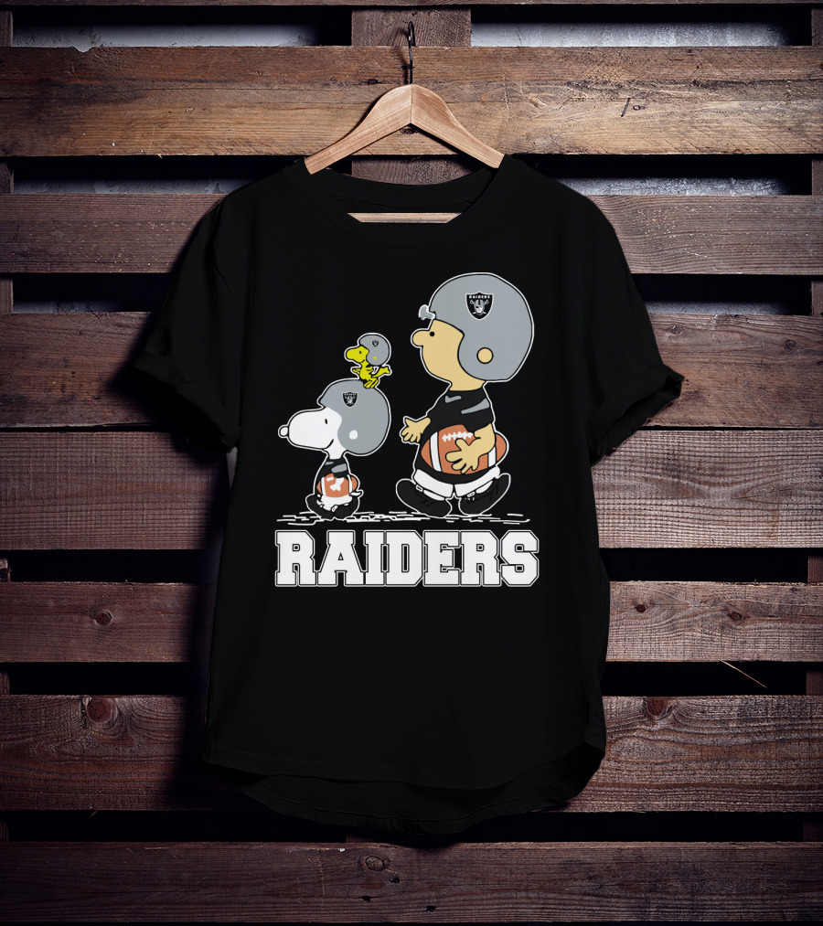 Snoopy And Peanuts Characters As Raiders Football Fans T-Shirt