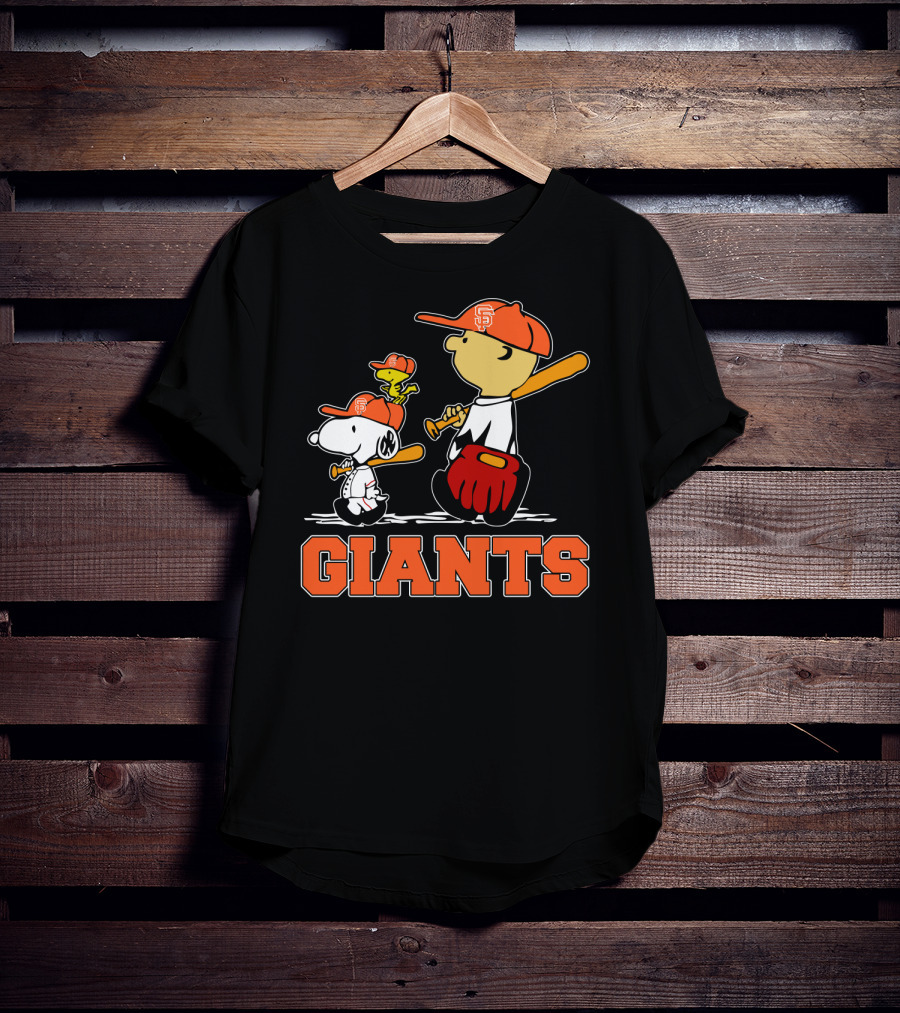 Snoopy Baseball San Francisco Giants Fans Charlie Brown Woodstock T-Shirt