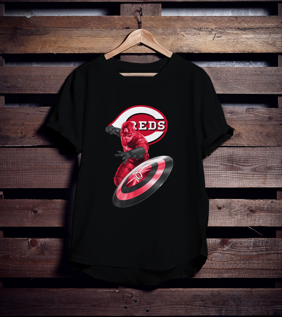 Cincinnati Reds Captain America Crossover Fan T-Shirt