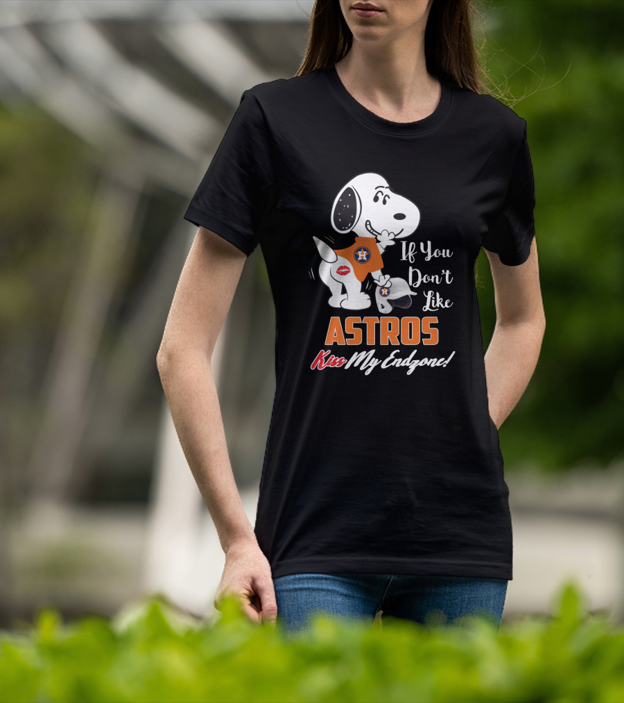 Snoopy Kiss My Endzone If You Don't Like Astros T-Shirt