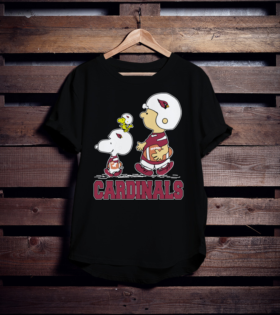 Snoopy And Woodstock With Cardinals Football Helmets And Team Spirit T-Shirt