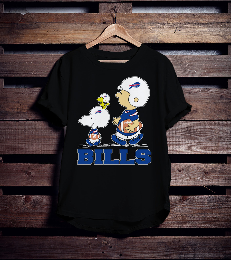 Snoopy And Woodstock In Buffalo Bills Helmets With Charlie Brown And Football T-Shirt